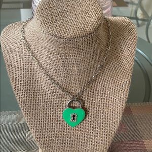 👶5/$25 Green Heart Necklace